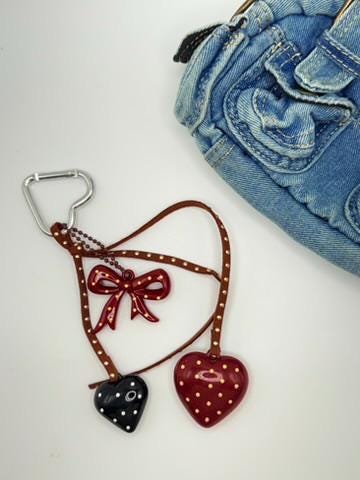 Heart & Bow Bag Charm – Polka Dot Keychain with Red and Black Hearts, Girly Purse Accessory