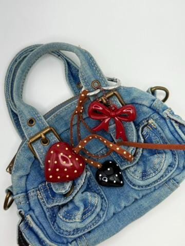 Heart & Bow Bag Charm – Polka Dot Keychain with Red and Black Hearts, Girly Purse Accessory